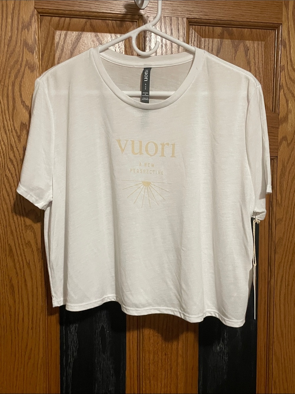 Vuori Cream Graphic Short Sleeve Tee